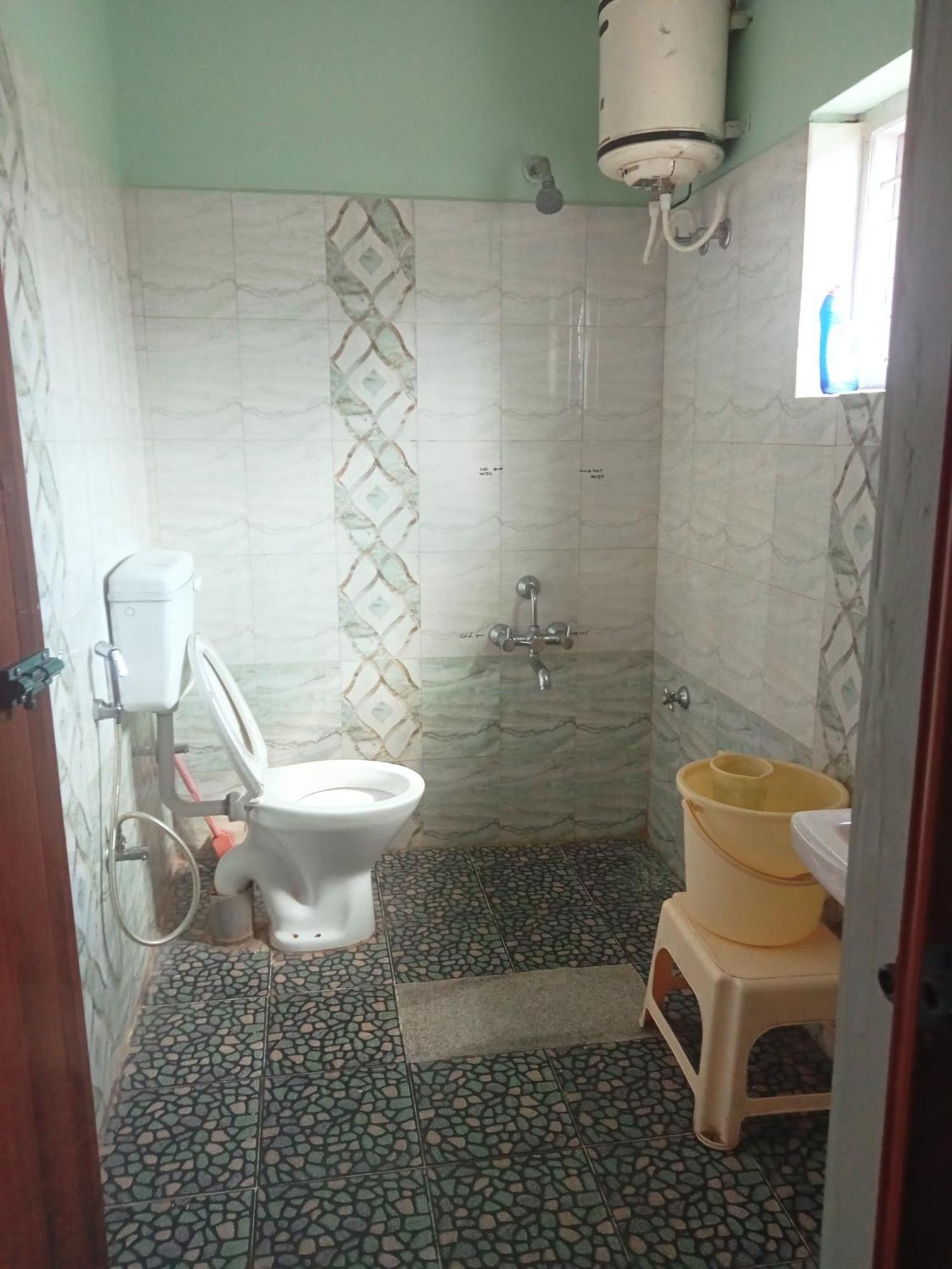 Eshwarkrupa Homestay Мадикери Екстериор снимка